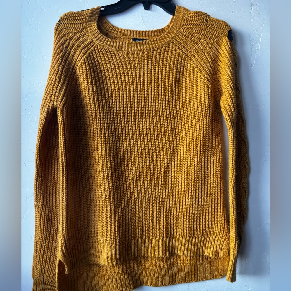 Rue 21 Mustard Yellow Sweater w/cutout sleeves